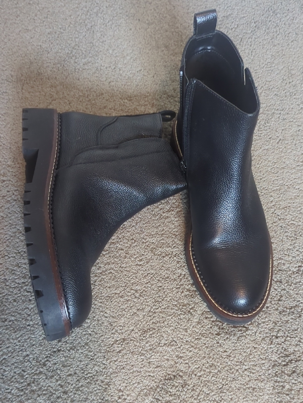 Nordstrom Black Pebbled Leather Lug Sole Chelsea Boots